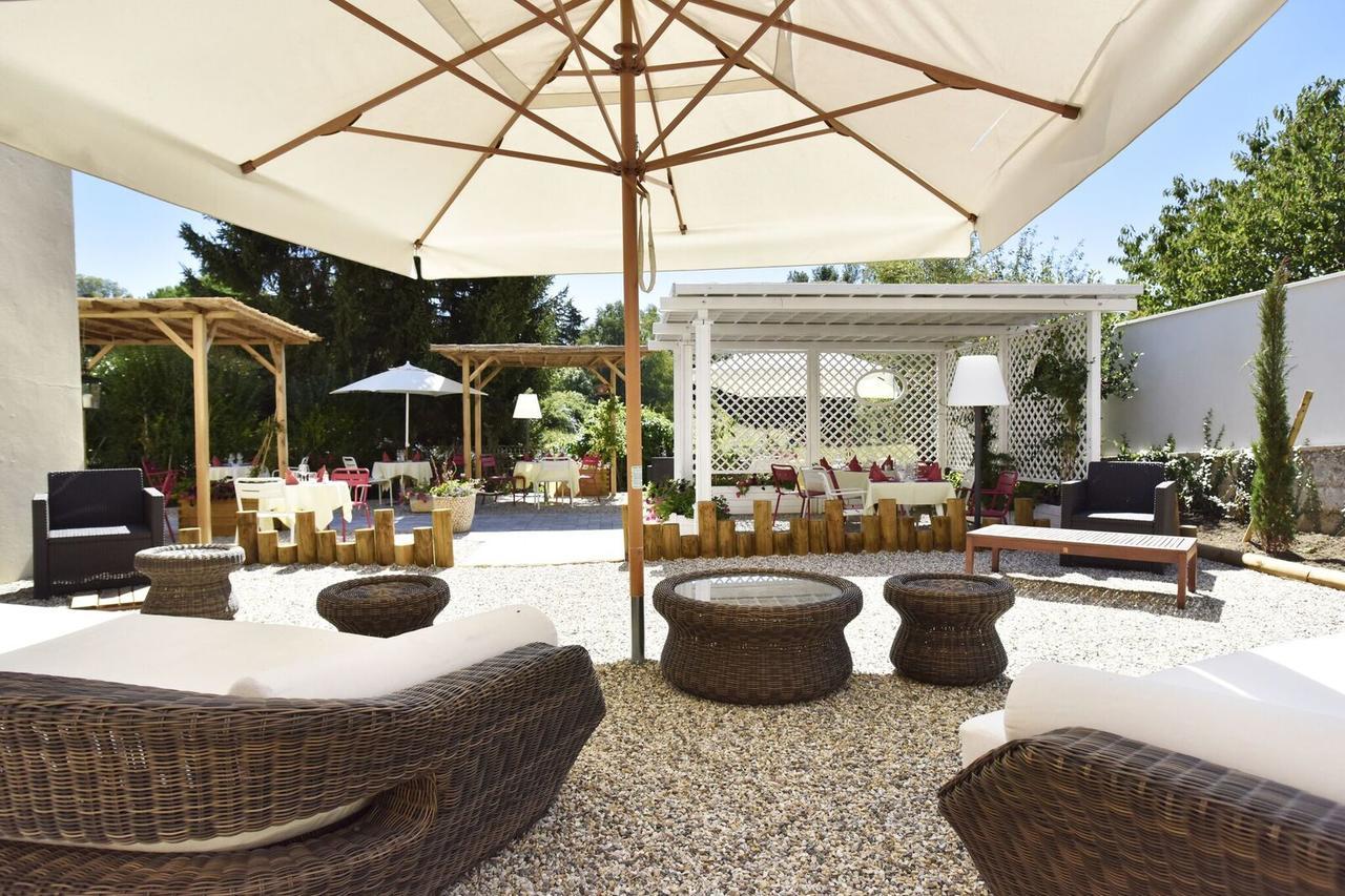 Logis Hotel-Restaurant Le Relais Hauterives Dış mekan fotoğraf
